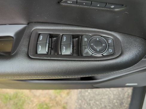 Used 2020 Cadillac XT5 Premium Luxury w/ LPO, Floor Liner Package image 13