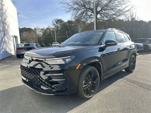 New 2026 Volkswagen Tiguan SE R-Line image 1