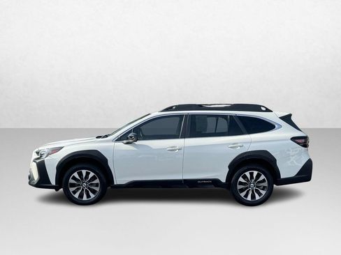 Used 2024 Subaru Outback Limited XT AWD/4WD image 2