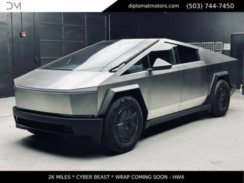 Used 2024 Tesla Cybertruck Cyberbeast AWD/4WD image 1
