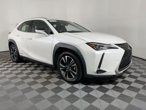 Used 2021 Lexus UX 250h w/ Premium Package image 7
