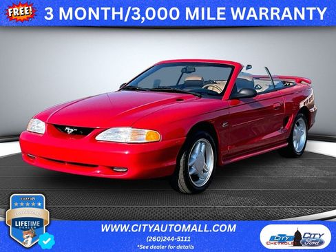 Used 1995 Ford Mustang GT RWD image 1