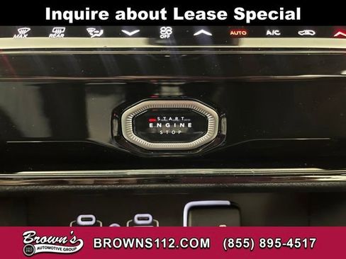 Used 2026 Jeep Grand Cherokee Altitude AWD/4WD image 25