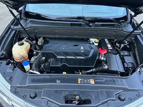 Used 2018 Lincoln MKX Reserve w/ Canadian Touring Package AWD/4WD image 19