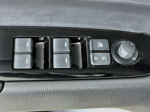Used 2025 MAZDA CX-5 AWD 2.5 S w/ Preferred Package image 15
