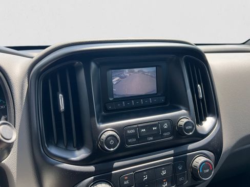 Used 2016 Chevrolet Colorado W/T RWD image 20