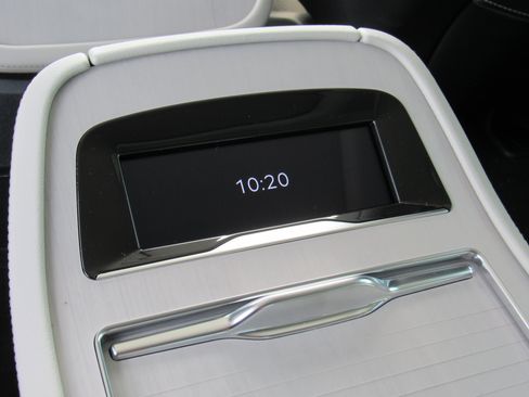 New 2025 Lincoln Navigator Reserve image 14