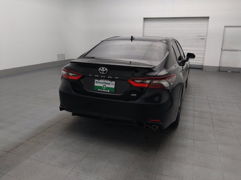 Used 2023 Toyota Camry SE FWD image 7