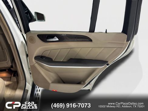 Used 2013 Mercedes-Benz GL 450 4MATIC image 28