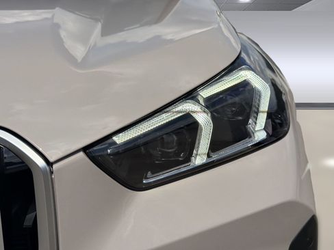 New 2026 BMW X1 xDrive28i AWD/4WD image 11