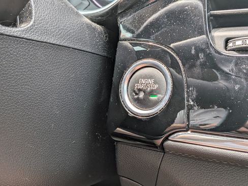 Used 2018 Buick Encore Sport Touring w/ Safety Package FWD image 28