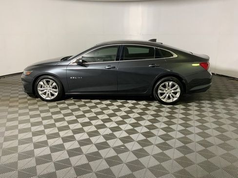 Used 2016 Chevrolet Malibu LT image 12