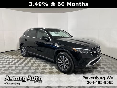 Used 2026 Mercedes-Benz GLC 300 4MATIC image 1
