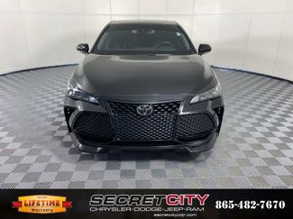 Used 2021 Toyota Avalon TRD video 2