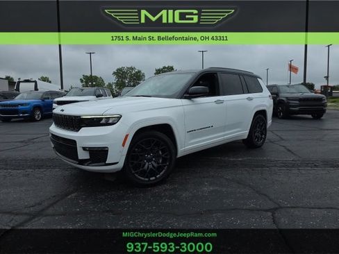 Used 2025 Jeep Grand Cherokee L Summit AWD/4WD image 1