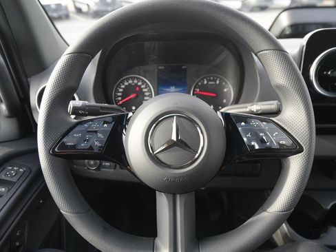 New 2026 Mercedes-Benz Sprinter 144 Cargo image 10