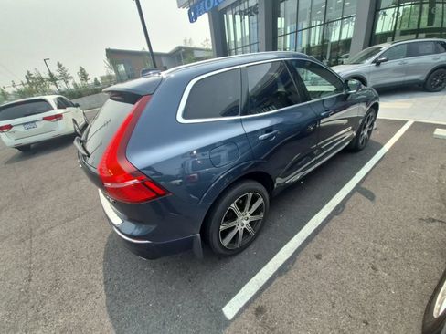 Used 2021 Volvo XC60 T5 Inscription AWD/4WD image 2