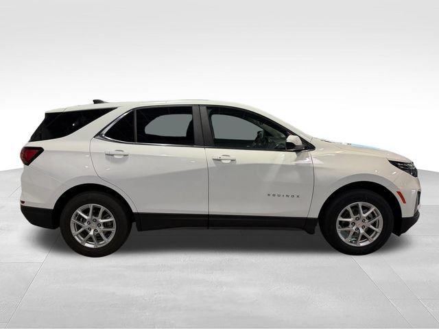 Used 2024 Chevrolet Equinox LT AWD/4WD image 4