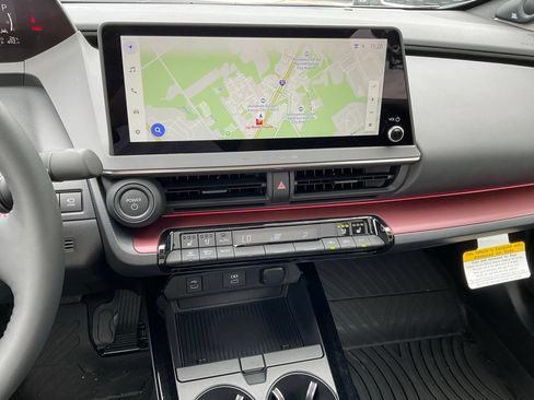 Certified 2025 Toyota Prius Plug-In Hybrid w/ Limited Premium Package FWD image 15
