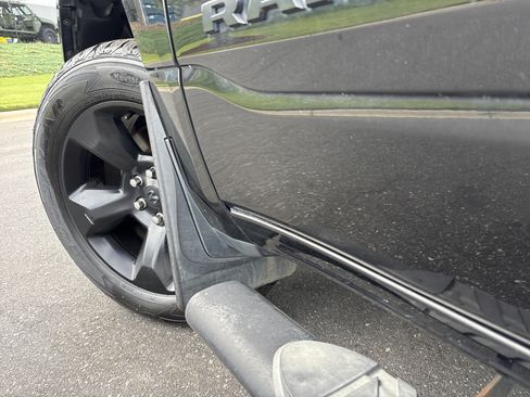 Used 2019 RAM 1500 Big Horn AWD/4WD image 12