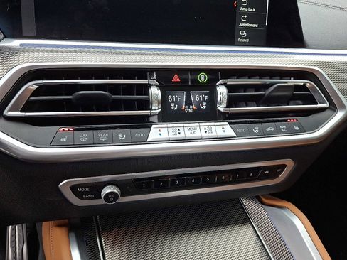 Used 2023 BMW X6 xDrive40i w/ M Sport Package image 17