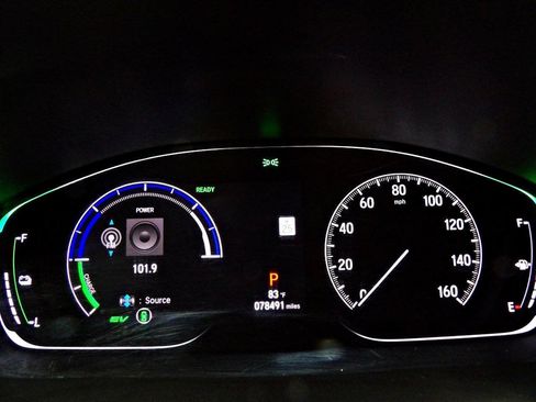 Used 2019 Honda Insight EX image 17