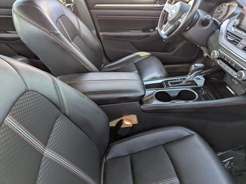 Certified 2023 Nissan Altima 2.5 SR image 12