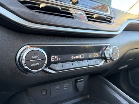 Certified 2025 Nissan Altima 2.5 SV w/ SV Special Edition Package image 20