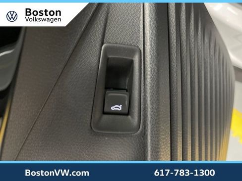 Used 2021 Volkswagen ID.4 Pro S image 29