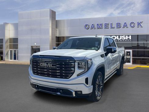 Used 2023 GMC Sierra 1500 Denali Ultimate AWD/4WD image 2