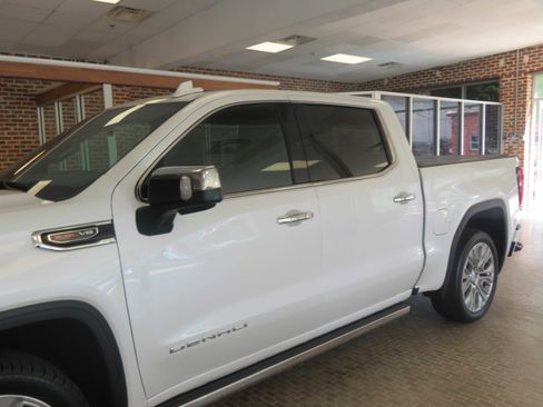 Used 2022 GMC Sierra 1500 Denali w/ Denali Premium Package image 85