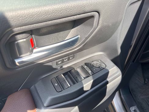 Used 2025 Toyota Land Cruiser w/ Premium Package image 18