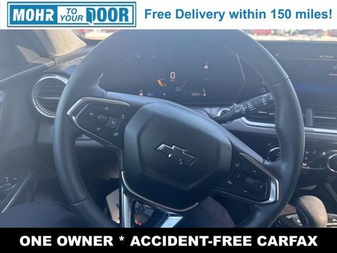 Used 2024 Chevrolet Trax ACTIV w/ Sunroof Package image 16
