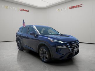 Used 2025 Nissan Rogue SV FWD video 1