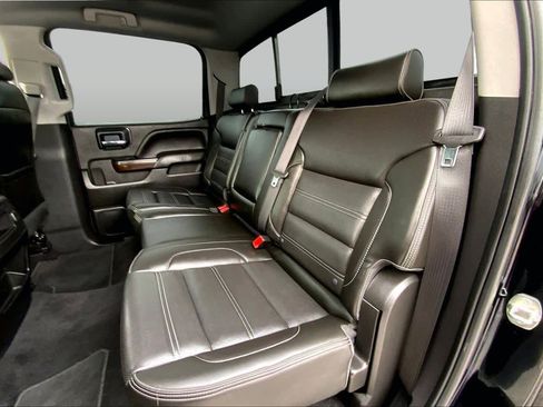 Used 2018 GMC Sierra 1500 Denali RWD image 19