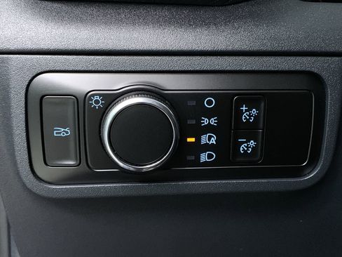 New 2025 Ford Mustang Coupe image 25