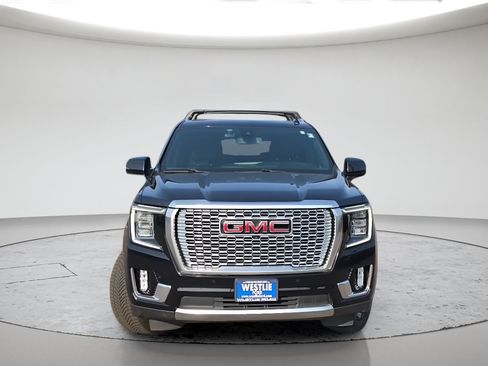 Used 2022 GMC Yukon Denali AWD/4WD image 2