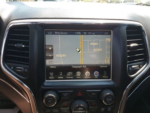 Used 2014 Jeep Grand Cherokee Limited image 26