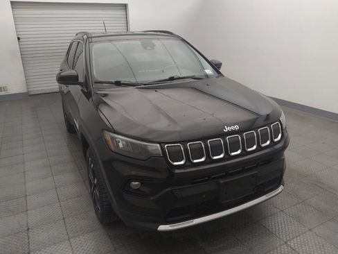 Used 2022 Jeep Compass Limited AWD/4WD image 14