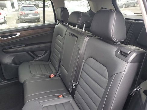 New 2026 Volkswagen Atlas SEL image 10