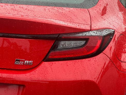 Used 2023 Toyota GR86 image 22