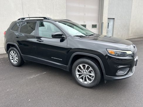 Used 2022 Jeep Cherokee Latitude Lux AWD/4WD image 8