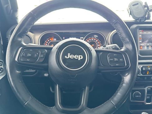 Used 2020 Jeep Wrangler Unlimited Sport S image 17