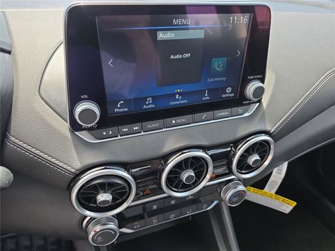 Used 2025 Nissan Sentra SV image 24