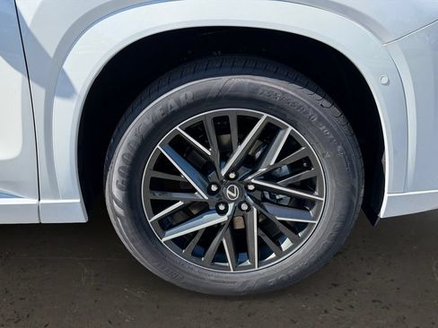 New 2026 Lexus TX 350 AWD image 24