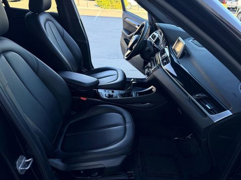 Used 2017 BMW X1 sDrive28i image 16