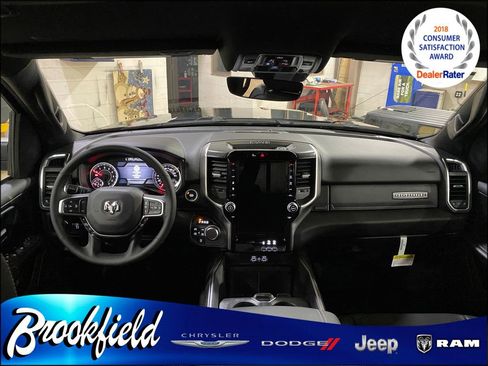 Used 2017 RAM 1500 Big Horn image 17