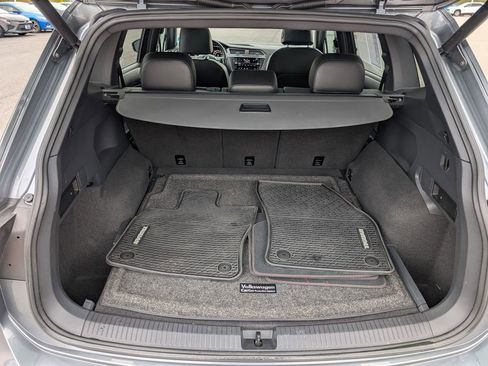 Used 2019 Volkswagen Tiguan SEL Premium AWD/4WD image 12