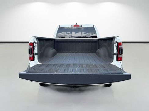 Used 2023 RAM 1500 Big Horn AWD/4WD image 9