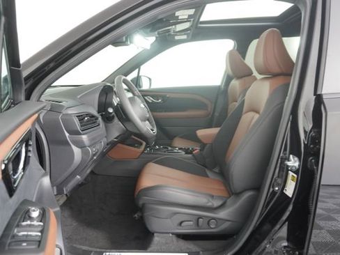 New 2026 Subaru Forester Touring AWD/4WD image 9
